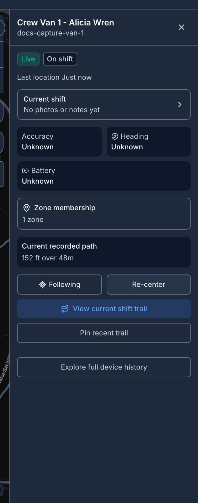 A device details panel open beside the map, with shift status, battery and recent path